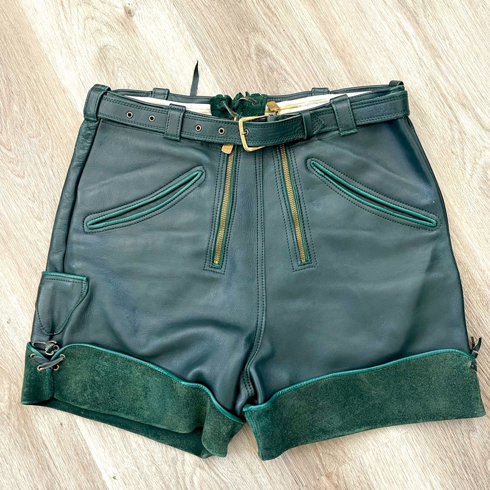vintage green leather lederhosen shorts!